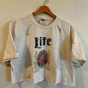 🍺 ✨Cropped & Destressed American vintage Tshirt